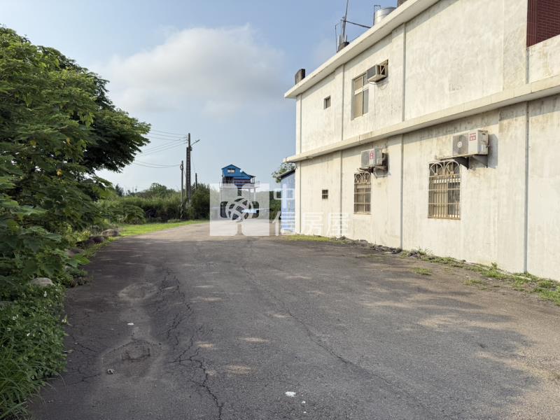 台15線客運園區旁一般農房屋室內格局與周邊環境