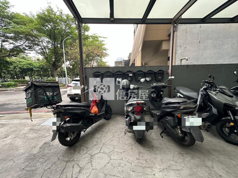 七期整層收租聖品F房屋室內格局與周邊環境