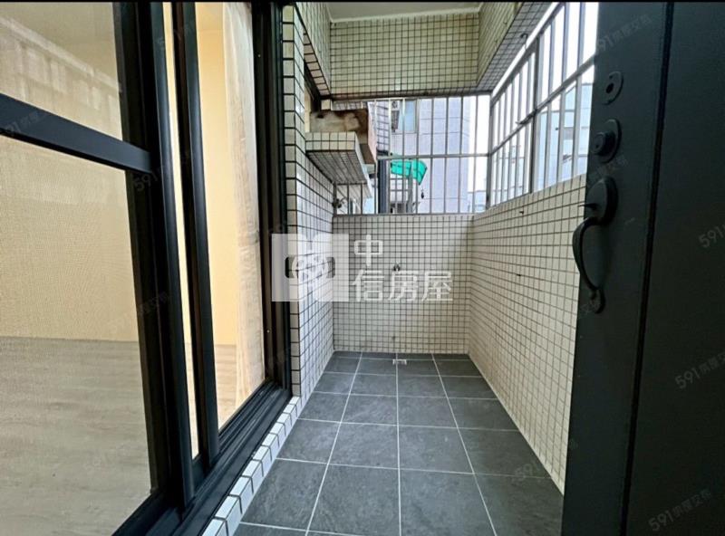 太平長億新平華廈房屋室內格局與周邊環境