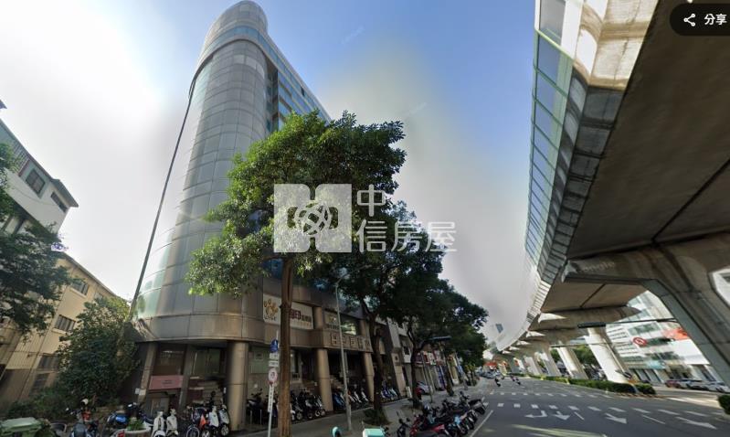 白金商務中心低價車位商辦房屋室內格局與周邊環境