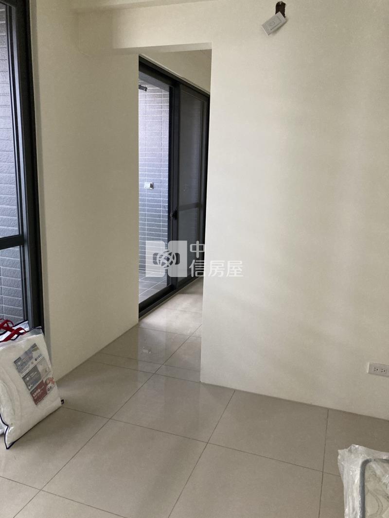 獨家專任富春居!雙套房+平車房屋室內格局與周邊環境