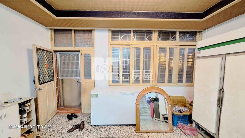 礁溪交流道旁邊間透天房屋室內格局與周邊環境