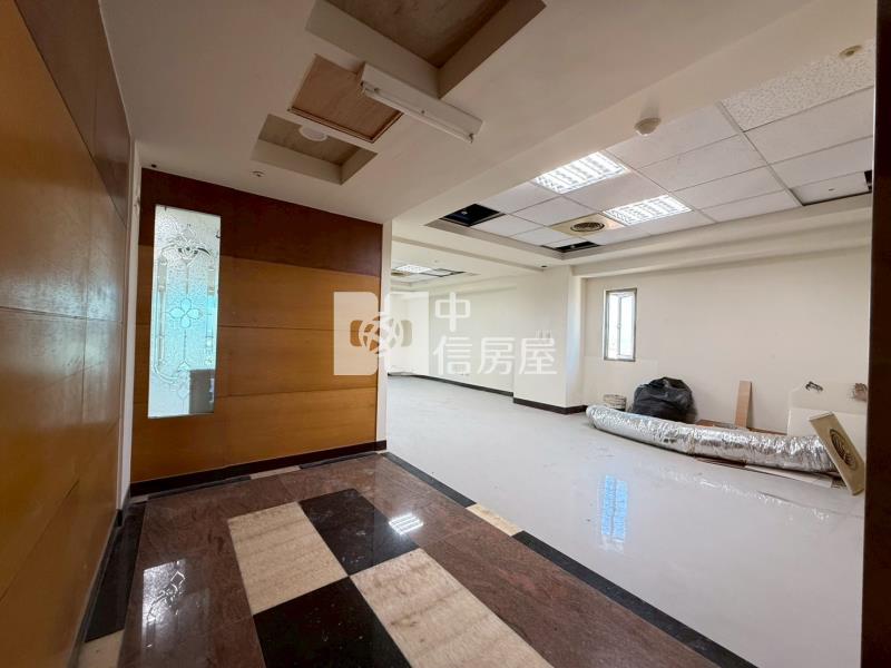 新化中山路整新商住景觀大樓房屋室內格局與周邊環境