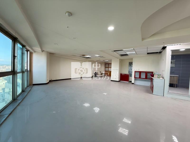 新化中山路整新商住景觀大樓房屋室內格局與周邊環境