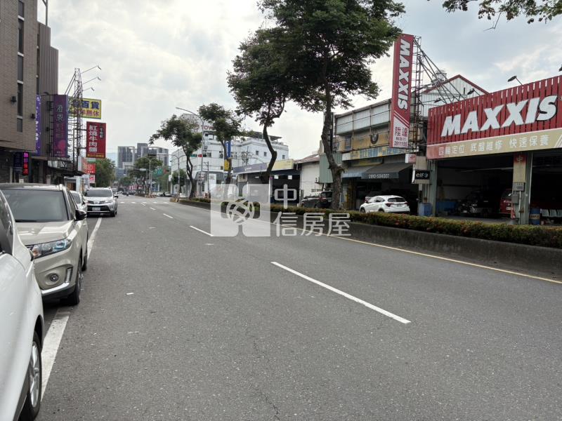 信義路美店住房屋室內格局與周邊環境
