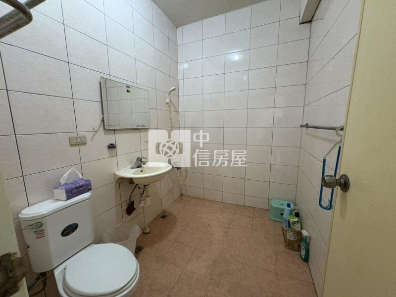 信義路美店住房屋室內格局與周邊環境