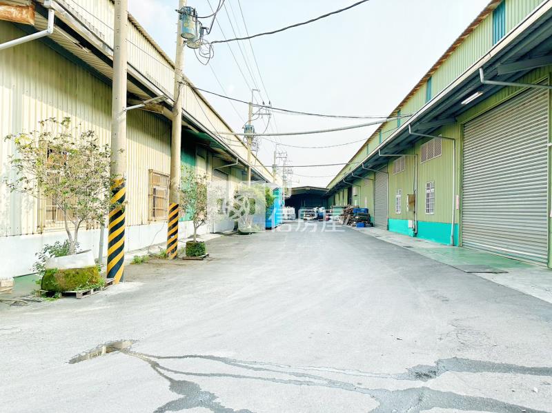 正南三路甲工廠房房屋室內格局與周邊環境