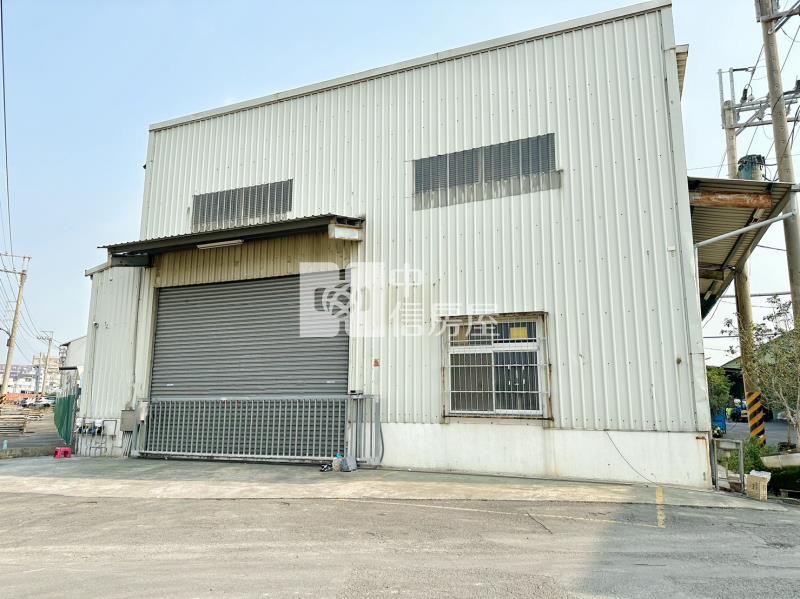 正南三路甲工廠房房屋室內格局與周邊環境