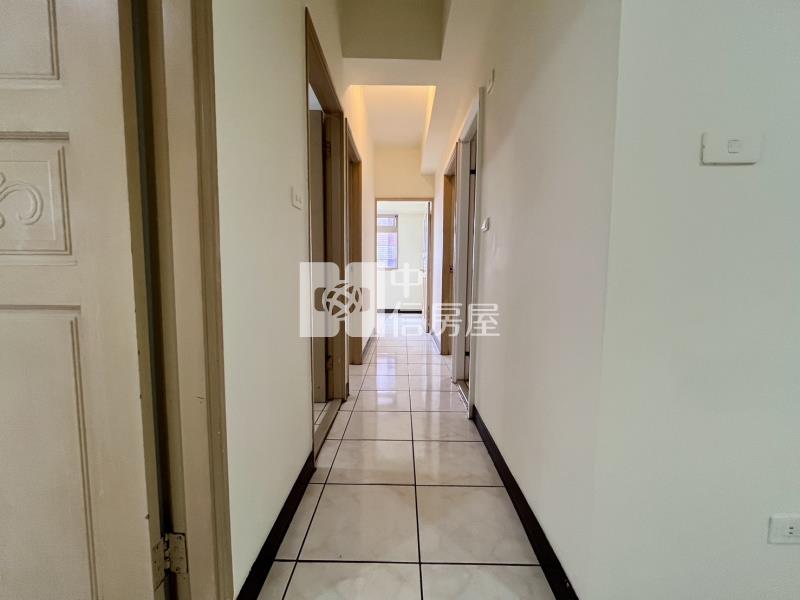 台北新都凡爾賽大四房房屋室內格局與周邊環境