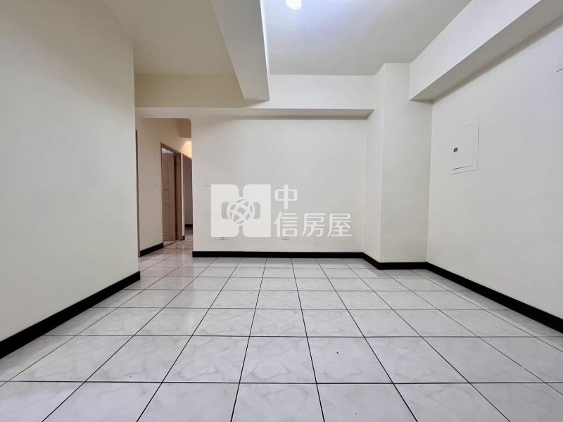台北新都凡爾賽大四房房屋室內格局與周邊環境