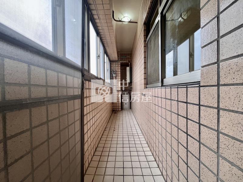 台北新都凡爾賽大四房房屋室內格局與周邊環境