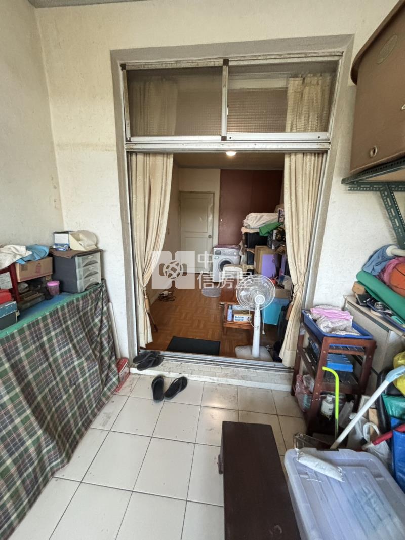楊梅交流道旁近愛買商圈低總價透天房屋室內格局與周邊環境