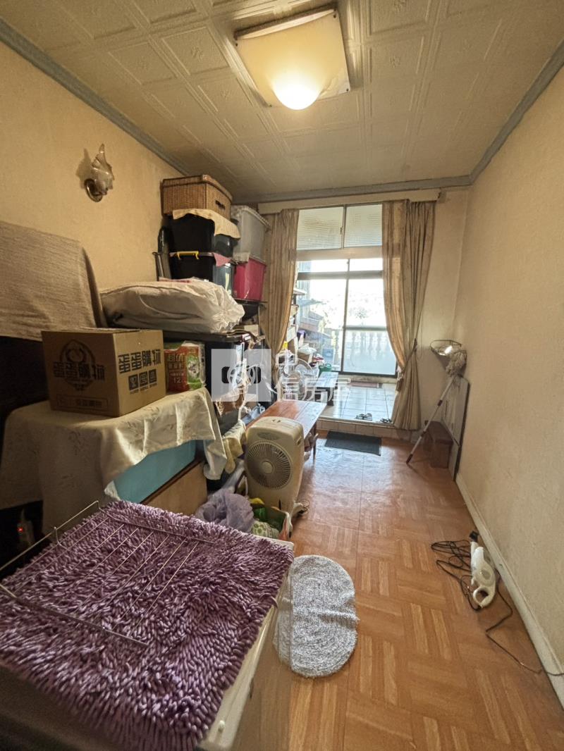 楊梅交流道旁近愛買商圈低總價透天房屋室內格局與周邊環境