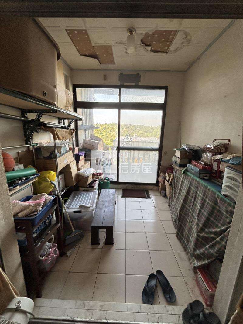 楊梅交流道旁近愛買商圈低總價透天房屋室內格局與周邊環境