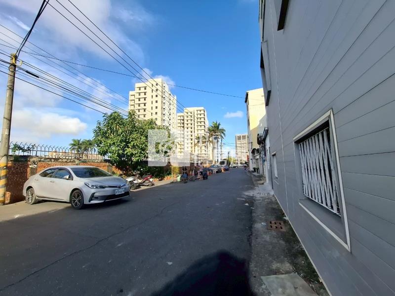 仁德二空建地買地送屋房屋室內格局與周邊環境