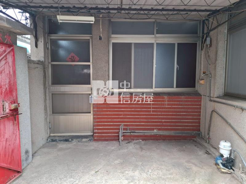 仁德二空建地買地送屋房屋室內格局與周邊環境
