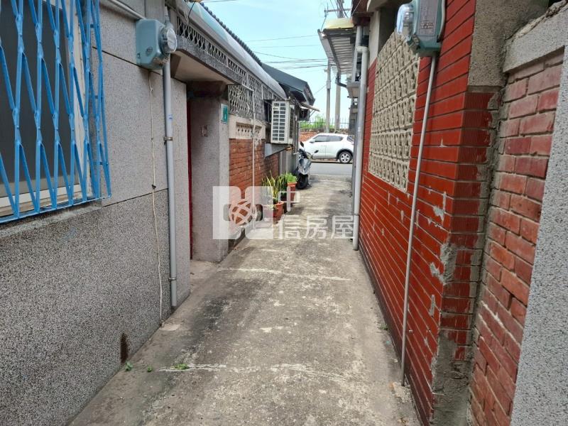 仁德二空建地買地送屋房屋室內格局與周邊環境