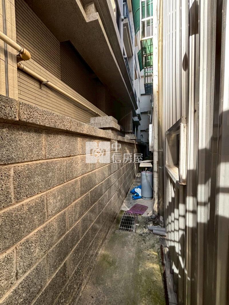 中壢古華飯店透天房屋室內格局與周邊環境