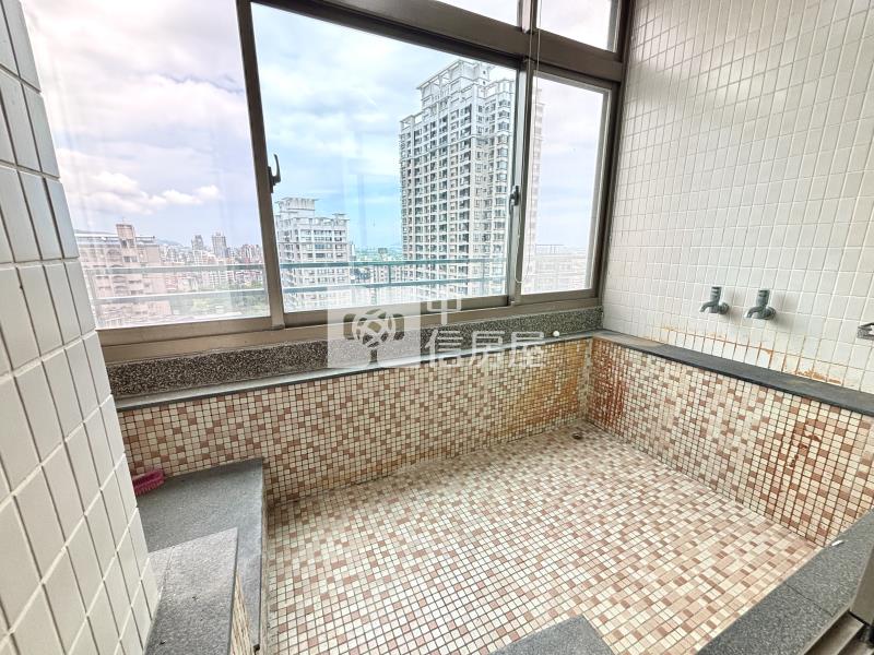 凱悅二期高樓景觀溫泉兩房房屋室內格局與周邊環境