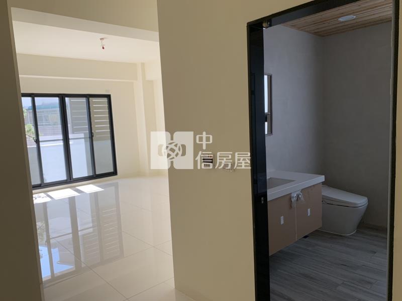 全新電梯透天車墅(1)房屋室內格局與周邊環境