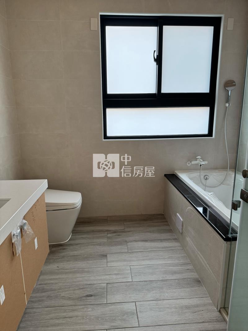 全新電梯透天車墅(1)房屋室內格局與周邊環境