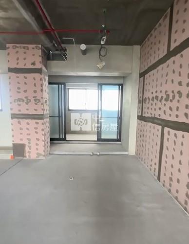 惠宇天青18A毛胚屋房屋室內格局與周邊環境