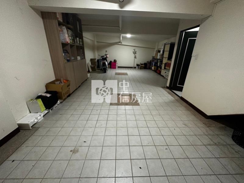 福科路邊間透店4車位房屋室內格局與周邊環境