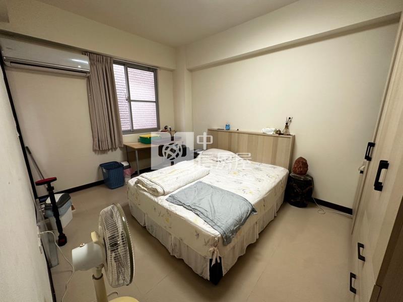 福科路邊間透店4車位房屋室內格局與周邊環境