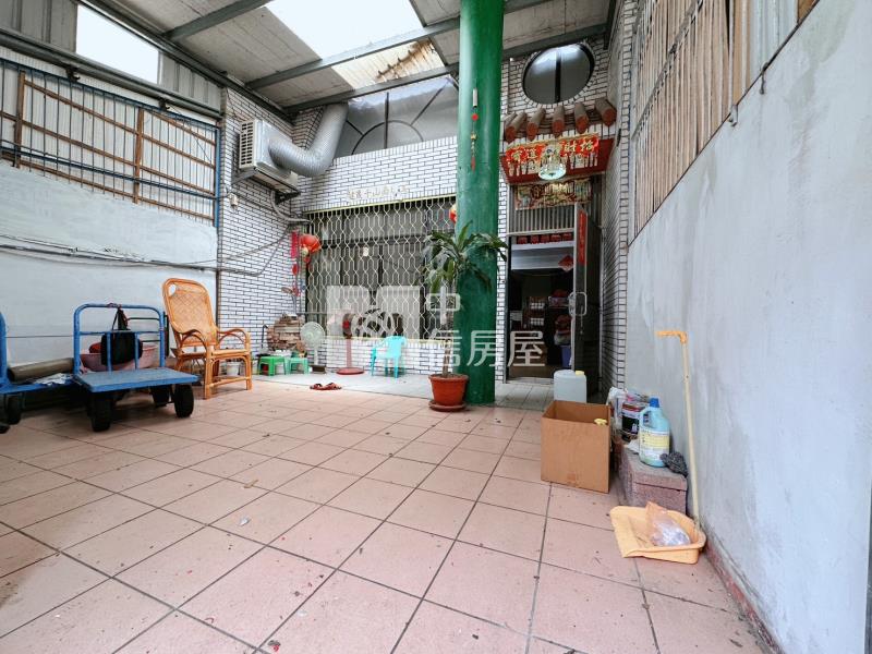 近交流道建國前停美透房屋室內格局與周邊環境