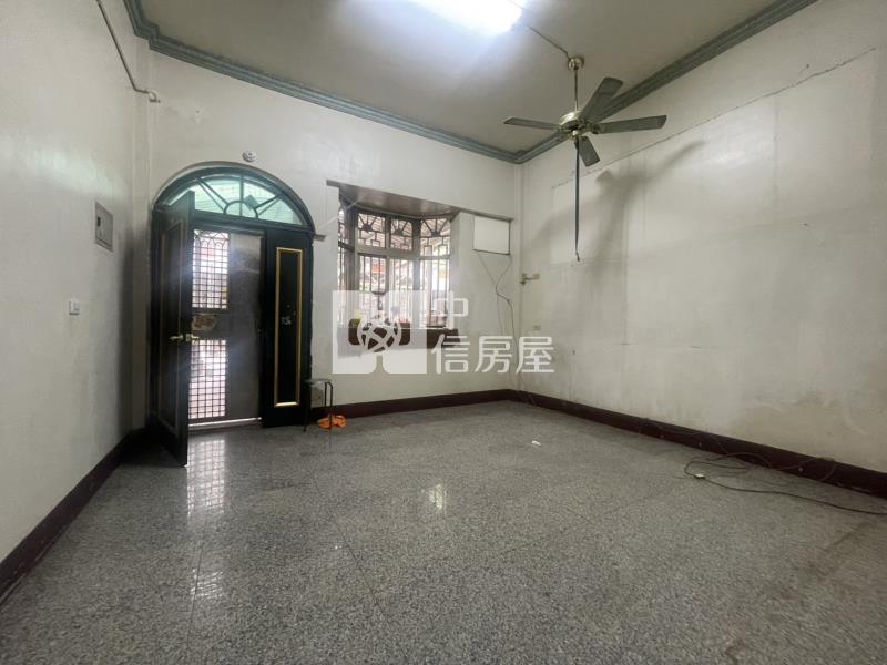 溪州國小㊣旁雙車墅房屋室內格局與周邊環境