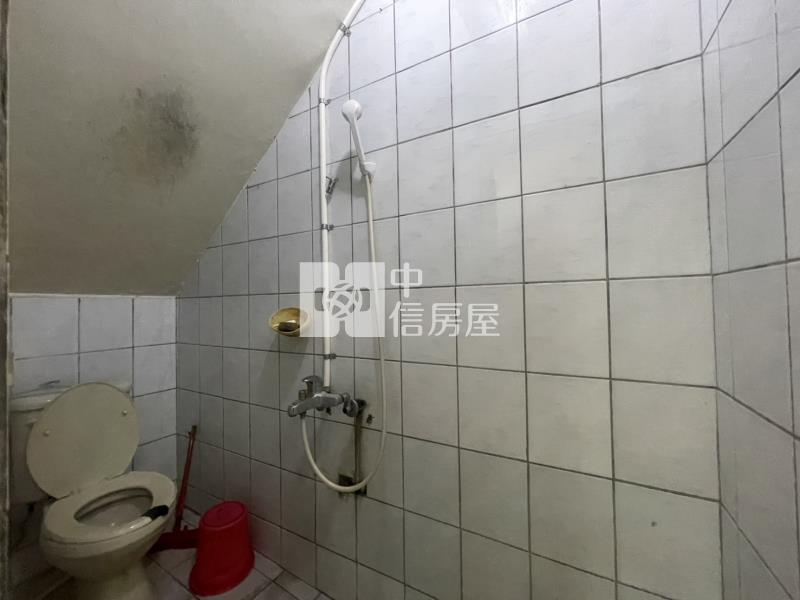 溪州國小㊣旁雙車墅房屋室內格局與周邊環境