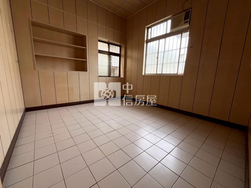 斗六科工旁低總價透天房屋室內格局與周邊環境