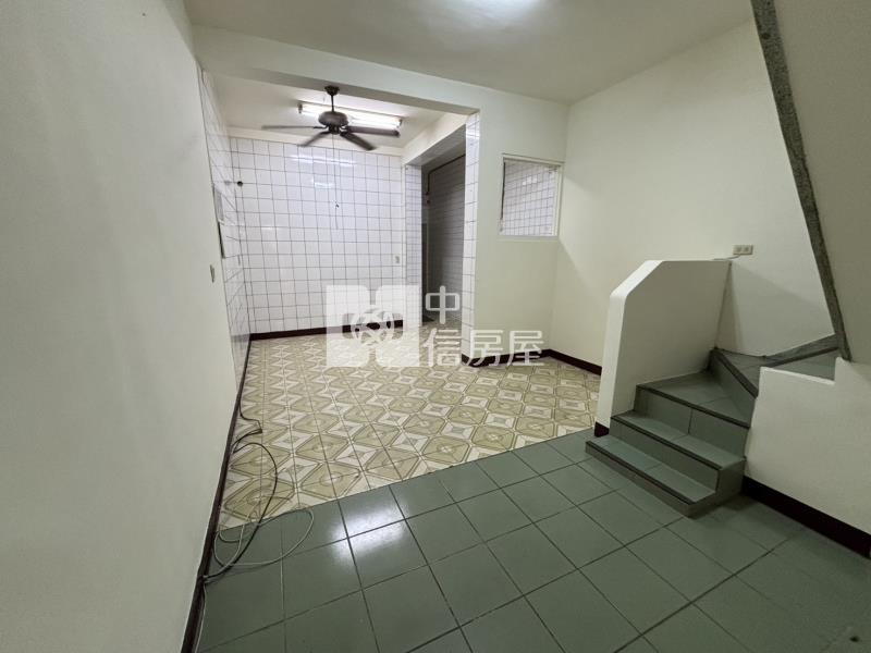 北區靜巷小透天房屋室內格局與周邊環境