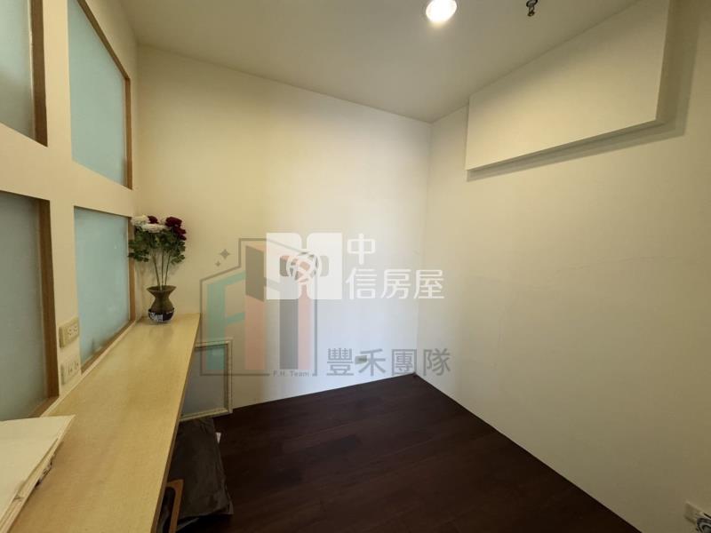 【豐禾】(獨家)湖映左岸景觀2+1房房屋室內格局與周邊環境