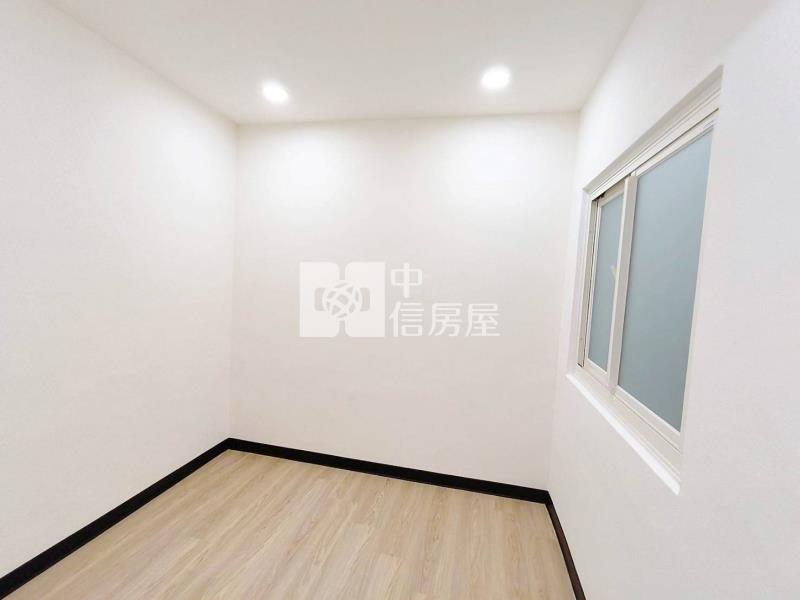 【新世紀】鄰近中路特區1樓3房車房屋室內格局與周邊環境