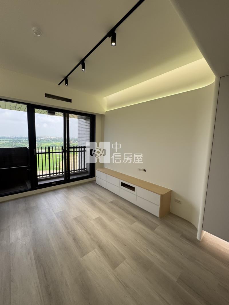 近青埔A16全新3房車房屋室內格局與周邊環境