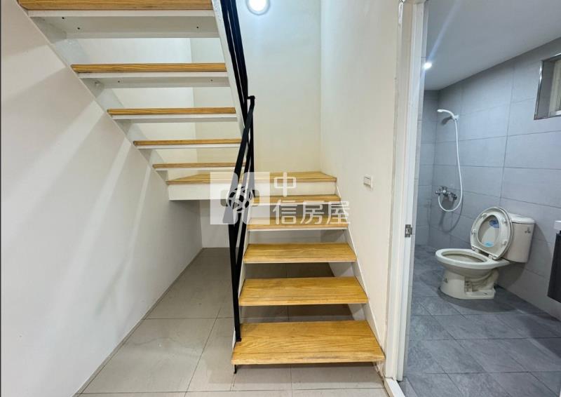 新屋中華南路四房透天房屋室內格局與周邊環境