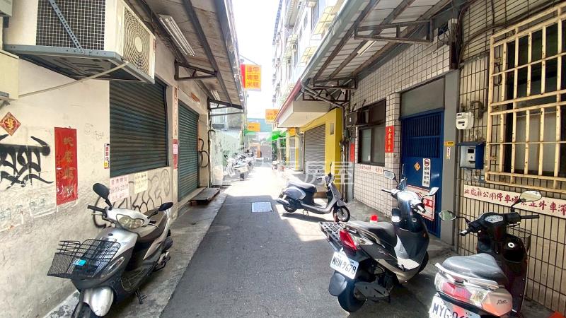 文華路巷內6間透套住二可營登房屋室內格局與周邊環境