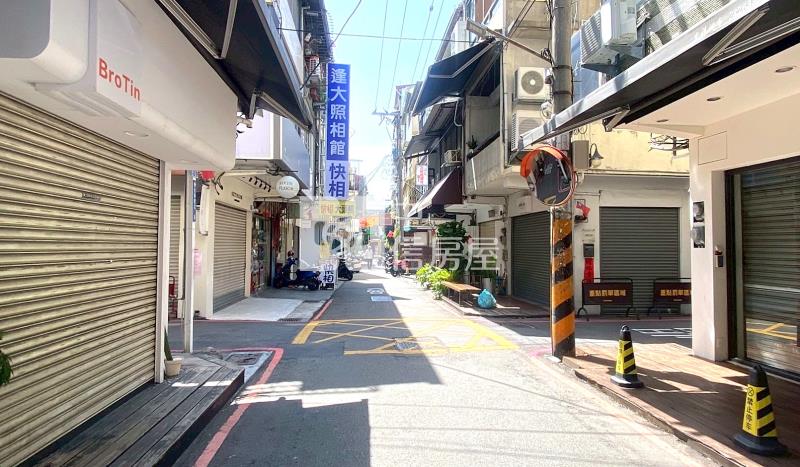 文華路巷內6間透套住二可營登房屋室內格局與周邊環境