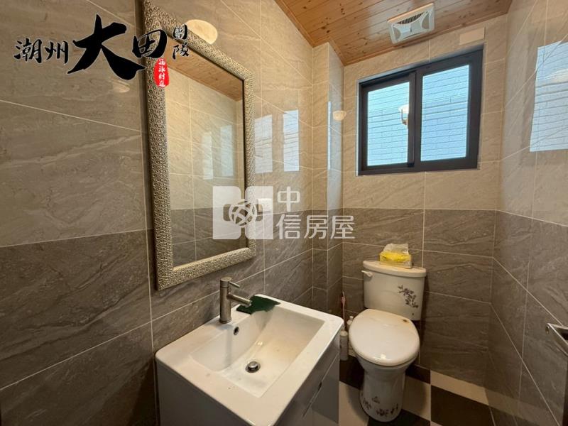 東港沿海路金店面房屋室內格局與周邊環境