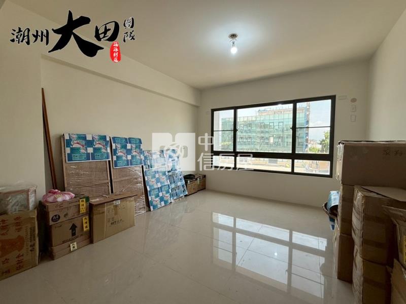 東港沿海路金店面房屋室內格局與周邊環境