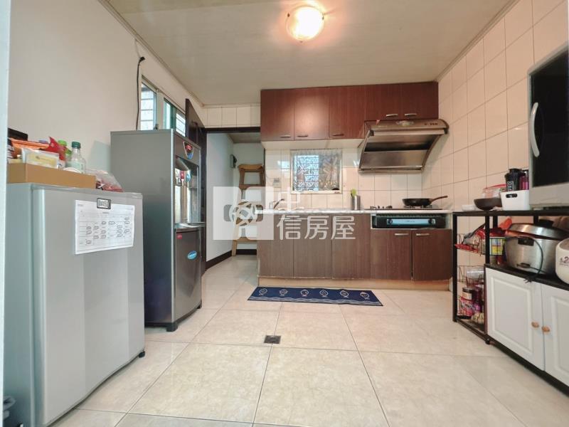 平鎮南勢平南國中大地坪透天房屋室內格局與周邊環境