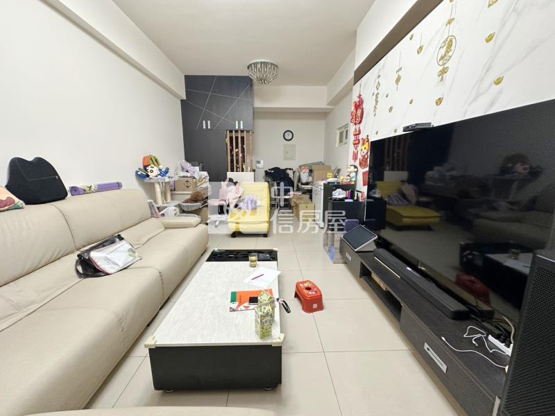 觀音草漯薪世紀大三房房屋室內格局與周邊環境