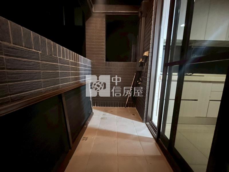 【安家】青埔A18高鐵站前三房雙車前後陽台房屋室內格局與周邊環境