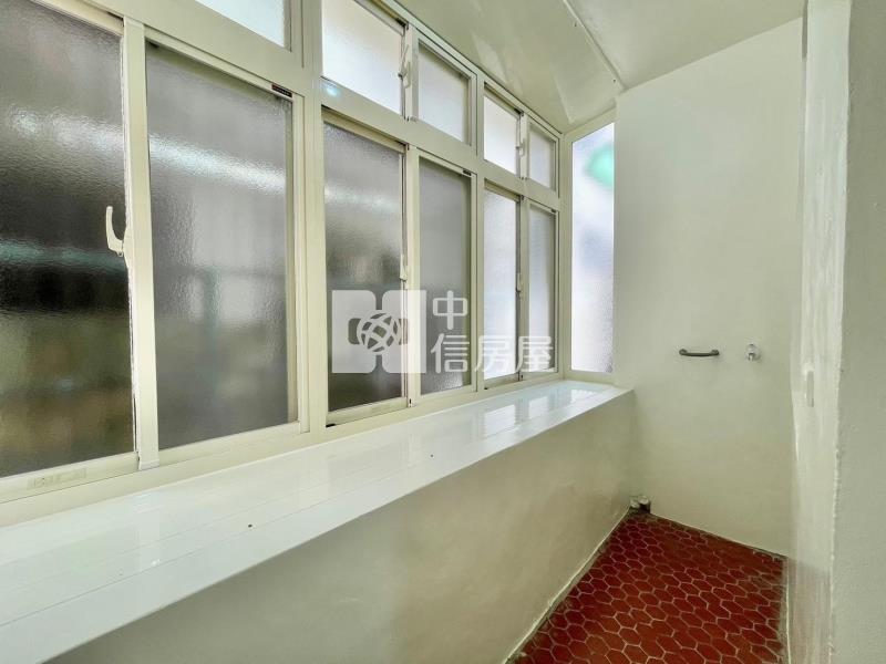萬大路透天房屋室內格局與周邊環境