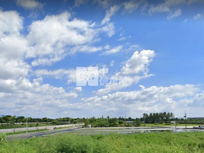 美濃三面臨路面寬農地房屋室內格局與周邊環境