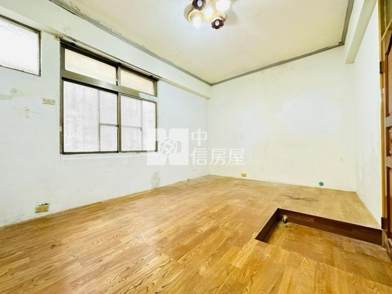 龍潭歐鄉庭園雙車位美墅(中信卓越團隊)房屋室內格局與周邊環境