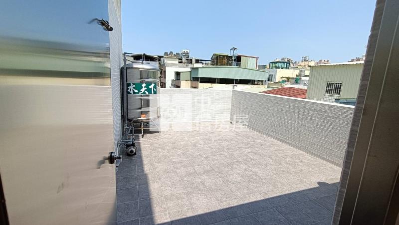 青年國中翻新優質美店住房屋室內格局與周邊環境