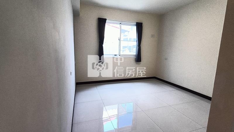 青年國中翻新優質美店住房屋室內格局與周邊環境