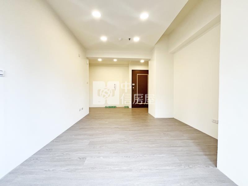 青海商圈全新整理3房車位房屋室內格局與周邊環境